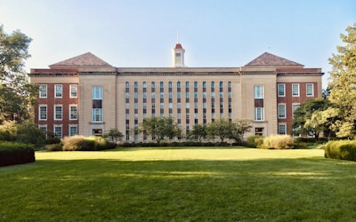西交利物浦大学